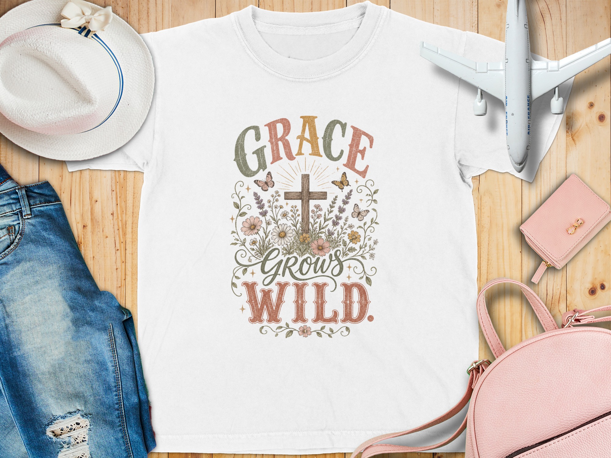 Grace Grows Wild Christian T-Shirt, Boho Faith Tee, Vintage Floral Cross Design, Inspirational Religious Gift for Her, Nature Lover